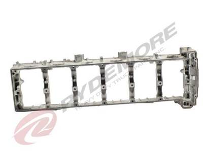 Detroit DD15 Valve Cover
