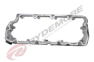 International MaxxForce 7 Valve Cover