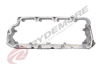 International MaxxForce 7 Valve Cover