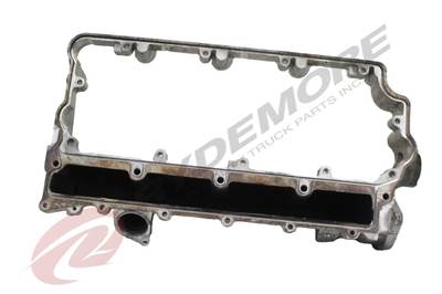 International MaxxForce 7 Valve Cover