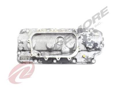 International MaxxForce 7 Valve Cover