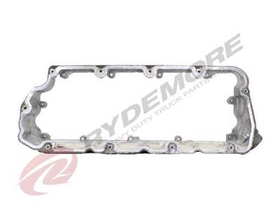 International MaxxForce 7 Valve Cover
