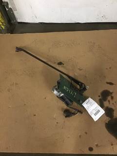 Mack Left Windshield Wiper Arm for a Mack LEU613