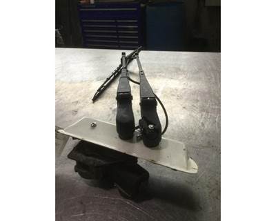 Mack MR Left Windshield Wiper Motor