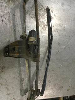 International 7400 Windshield Wiper Transmission