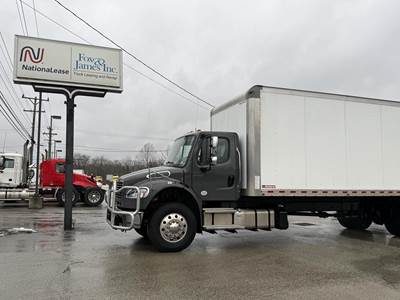 Freightliner M2 106 26 ft Box Truck - 300HP, Automatic, Roll up Door