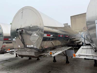 Brenner 7000 GALLON Chemical / Acid Tank Trailer