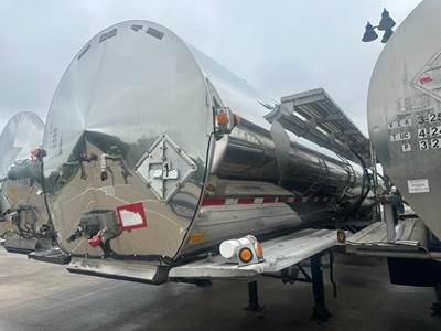 STE 6700 GALLON - AIR RIDE - REAR DISCHARGE Chemical / Acid Tank Trailer