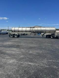 Brenner 7500 GALLON - STAINLESS - REAR DISCHARGE Non Code Tank Trailer