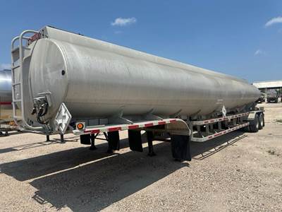 Heil 9300 GALLON - SINGLE COMPARTMENT Non Code Tank Trailer