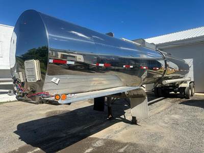 Polar 7000 Gallon Non Code Tank Trailer