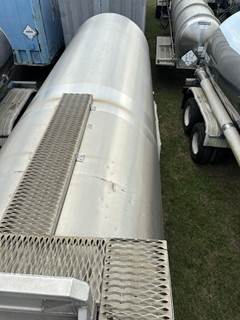 1980 TEC 6500 GALLON - STAINLESS - REAR DISCHARGE Non Code Tank Trailer ...