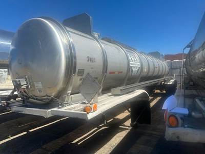 Polar 5000 GALLON Waste / Sludge Tank Trailer