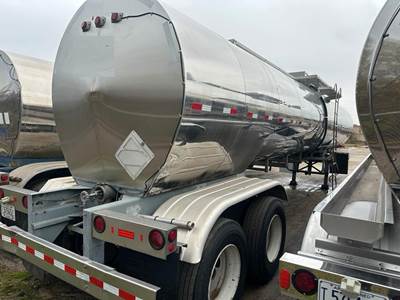 STE 7000 GALLON - STAINLESS - REAR DISCHARGE Waste / Sludge Tank Trailer