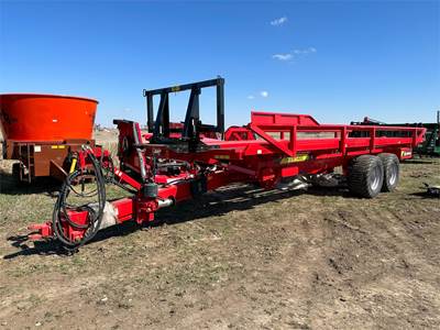 Anderson RBM1400 Bale Accumulator