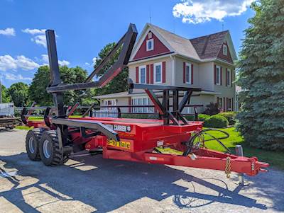 CLOVERDALE SUPER CARRIER 10 Bale Accumulator