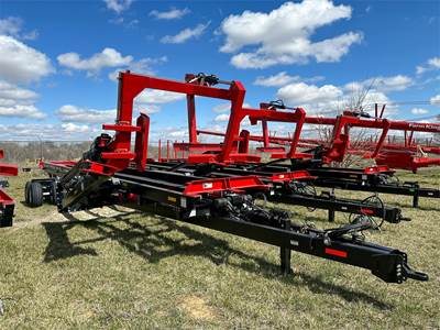 Farm King 4480XD Bale Accumulator