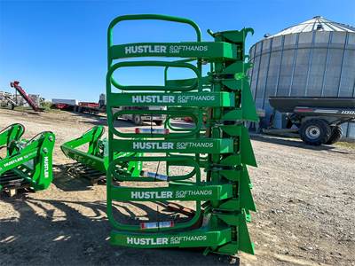 Hustler SOFTHANDS LX200 Bale Grabber