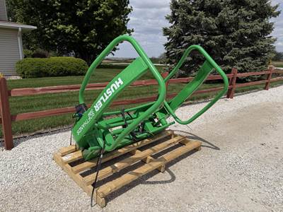 Hustler SOFTHANDS LX200 BALE HANDLER Bale Grabber