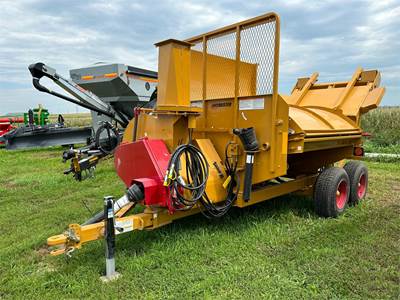 Haybuster 2574 Bale Processor