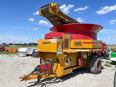 Haybuster H1030 Bale Processor
