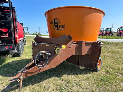 ROTO GRIND 760 Bale Processor