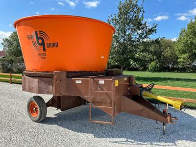 ROTO GRIND 760 Bale Processor
