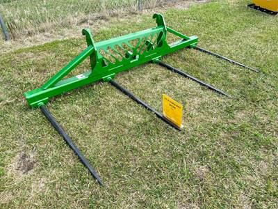 CL FABRICATION HS-4 EURO BALE SPEAR Bale Spear