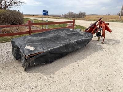 Hesston 1007 Disc Mower