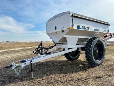 DALTON AG PRODUCTS MOBILITY 1200WS Dry Fertilizer Applicator