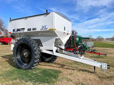 DALTON AG PRODUCTS MOBILITY 800WS Dry Fertilizer Applicator