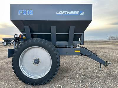 Loftness F810 Dry Fertilizer Applicator