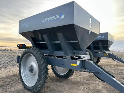 Loftness F810 Dry Fertilizer Applicator