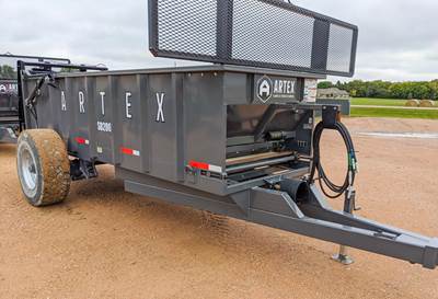 Artex SB200 Dry Manure Spreader