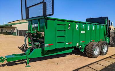 Artex SB550 Dry Manure Spreader
