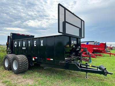 Artex SBX550 Dry Manure Spreader