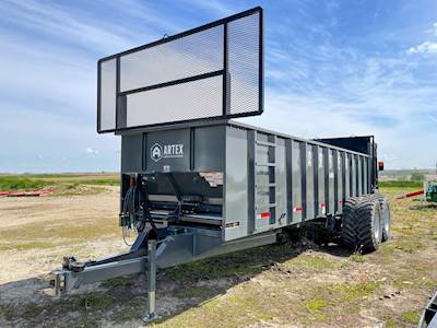 Artex SBX800 Dry Manure Spreader