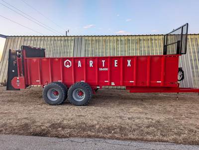 Artex SBX800 Dry Manure Spreader