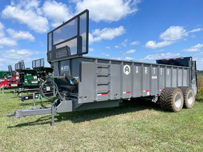 Artex SBX800 Dry Manure Spreader