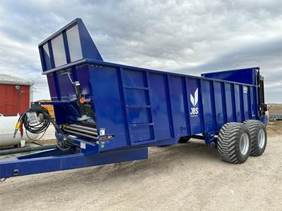 JBS VMEC2448 4.0 Dry Manure Spreader