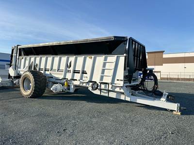 JBS VMWB2630-34L Dry Manure Spreader