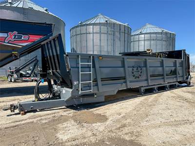 JBS VMEC3048 Dry Manure Spreader