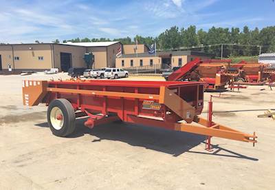 Kelly Ryan 6x15.5 Dry Manure Spreader