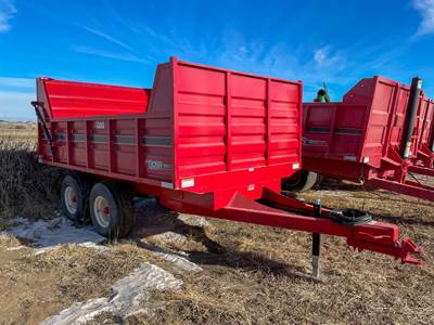 JOHN B.M. MFG T1200DB Trailer