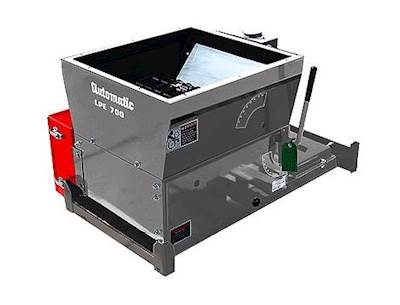 AUTOMATIC EQUIPMENT MFG LPE700 Grinder / Mixer