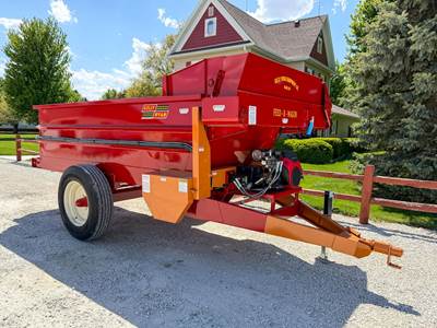 Kelly Ryan 5x12 Feed Wagon