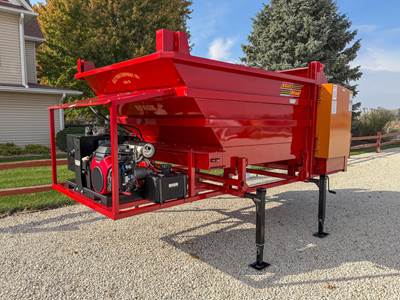 Kelly Ryan 6x8 Feed Wagon