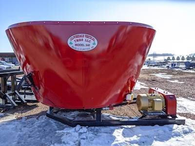CLOVERDALE 340 Feeder