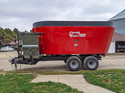 CLOVERDALE 550T Feeder