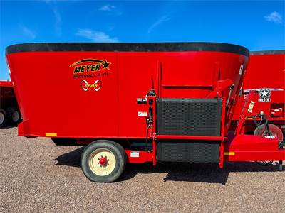 Meyer F585 Feeder